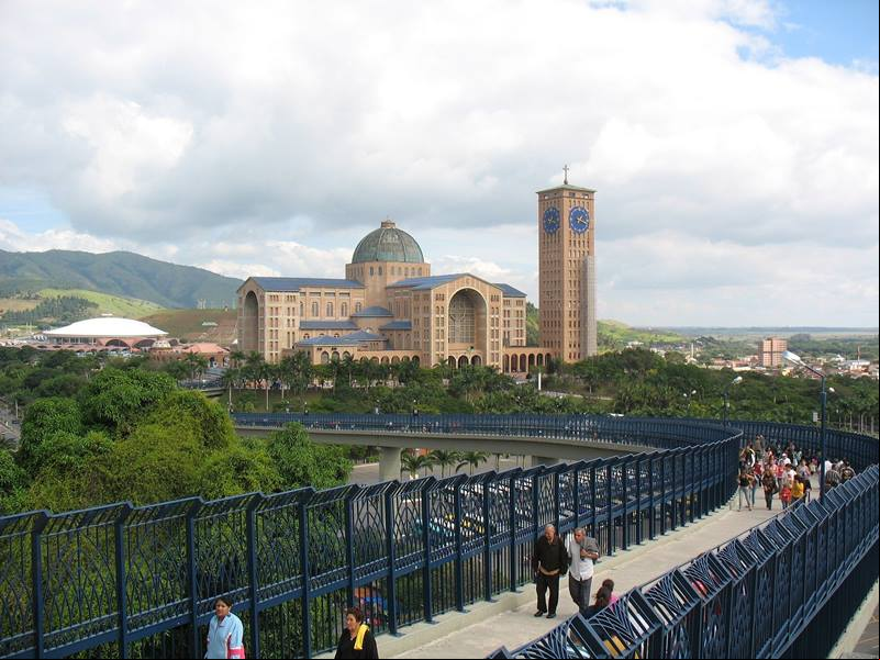 Viajar no feriado da Semana Santa para a cidade de Aparecida - Estado de S