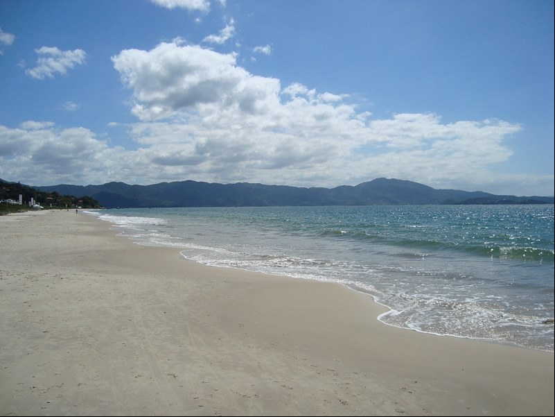 Bombinhas - Litoral Norte Catarinense - Costa Esmeralda - Estado de Santa Catarina - Regi