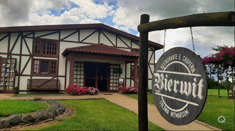 Restaurante e Choperia Bierwit - Col