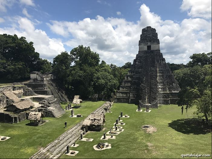 Tikal - Pet