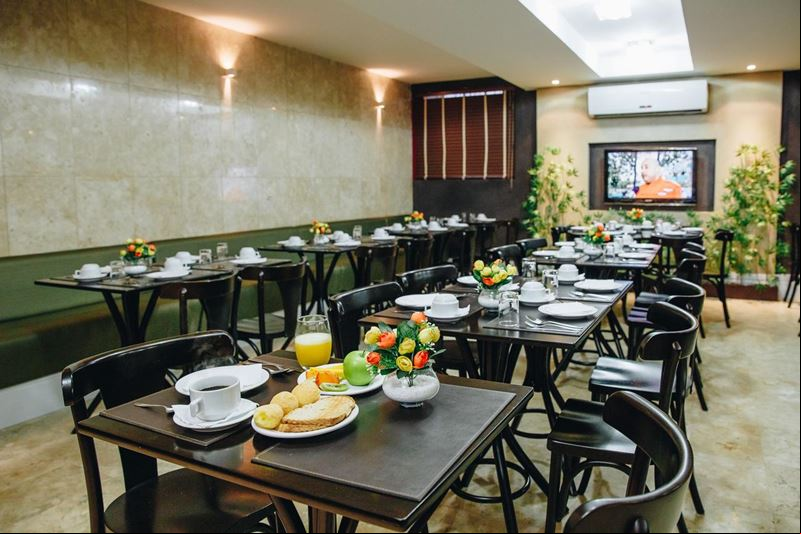 Aristus Hotel - Bras